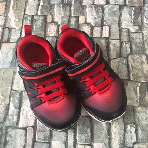 Toddler Boy Sneakers Sz 5